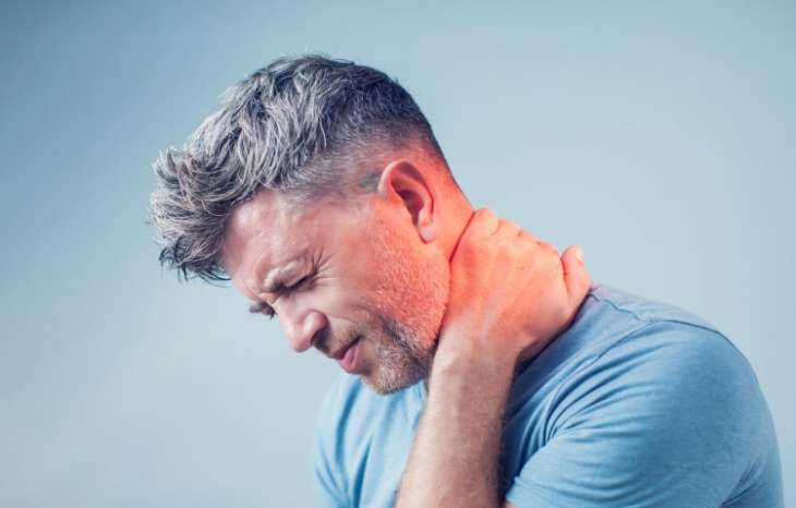 پنج علت درد و ناراحتی در کمر و گردن